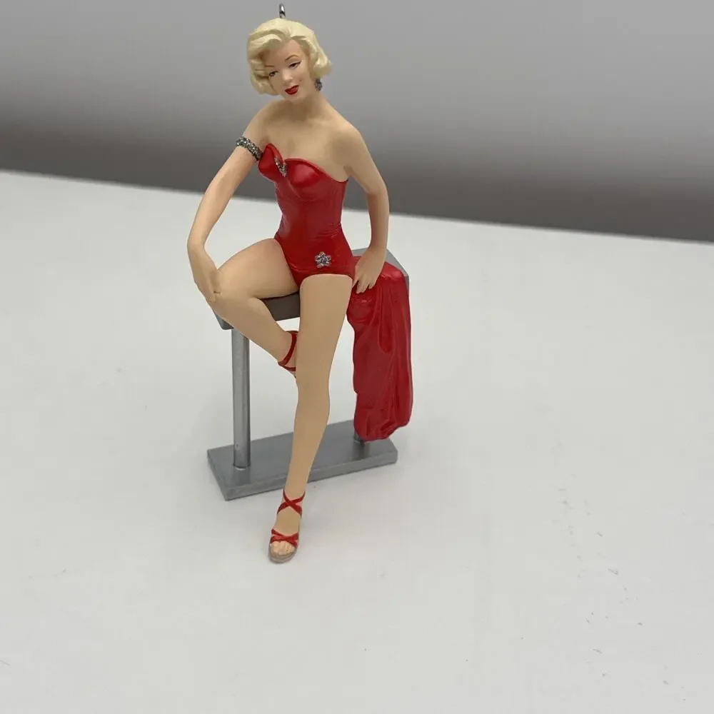 Hallmark Keepsake Marilyn Monroe 1999 Collector's Series #3 Christmas Ornament‎